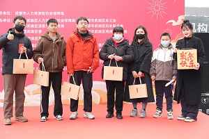 “百米小巷”人潮涌動！瑞方人力助力2025年武侯區春風行動專場招聘會“開門紅” 第12張