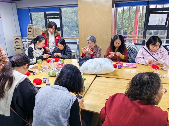 巧手編織就業(yè)路！瑞方人力以編藝賦能居民“家門口”就業(yè) 第2張